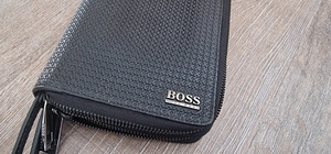 Hugo Boss rahakott (7 foto / 8)