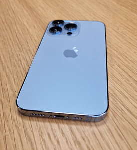 iPhone 13 Pro 128 GB (4 foto / 5)