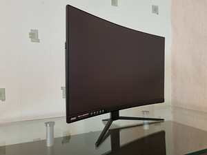 MSI Optix MAG271C monitor (2 foto / 4)