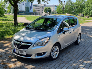 Opel Meriva 2016 автомат (2 фото из 15)