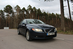 Volvo S80 2.4 120kW (4 foto / 10)