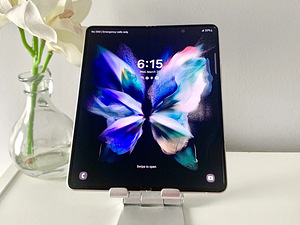 Samsung Galaxy Z Fold 3 5G 256GB (4 фото из 5)