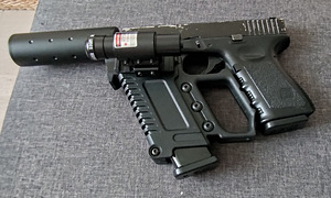 Clock 23 airsoft püstol koos modifikatsioonidega (3 foto / 4)