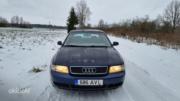 Audi a4 (фото #1)