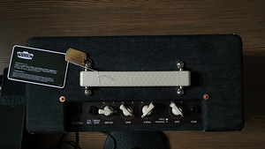 Vox Pathfinder 10 Iron Heart Edition (3 foto / 3)