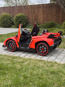 Laste elektriauto Lamborghini Veneno (9 foto / 10)