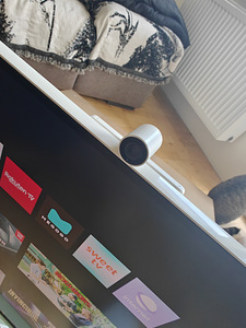 Умный монитор/телевизор Samsung M8 (6 фото из 10)