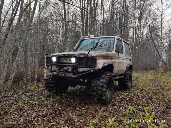 Toyota land cruiser lc70 offroad (фото #3)
