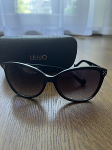 Солнцезащитные очки Liu Jo