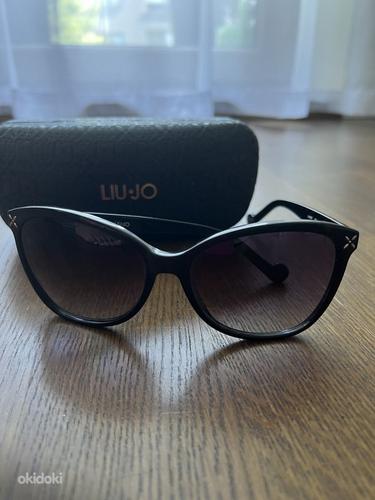 Солнцезащитные очки Liu Jo (фото #1)