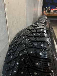 AUDI Naastrehvid velgedega 215/65 R16 - 4tk (3 foto / 5)