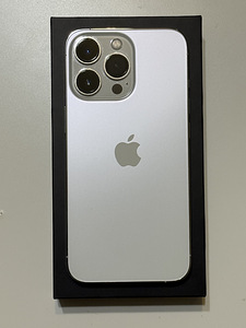 Продается iPhone 13 Pro Silver 256GB аккумулятор 100% + розо (3 фото из 9)