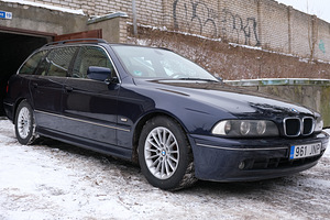 BMW E39 530D 04.2003, 2003