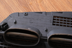 E34 BMW sisustuse osa (2 foto / 2)