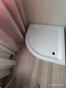 Новый Поддон для душа 90*90 (3 фото из 5)