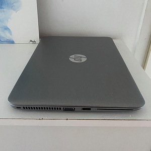 HP sülearvuti (HP 725 Renew G3) (3 foto / 4)