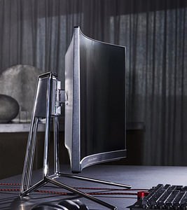 M: AOC PD27 porsche design (3 foto / 3)