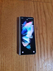 Samsung Z Fold 3 5G 256GB (2 foto / 5)