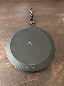 Bang & Olufsen BeoPlay A1 (2 foto / 4)