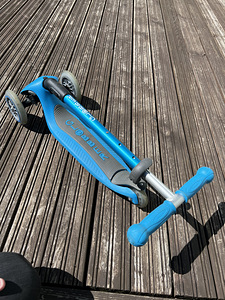 Tõukeratas kolmerattaline Globber Primo Foldable (4 foto / 7)