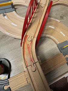 Комплект железной дороги Brio Railway Deluxe (4 фото из 6)