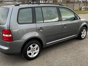 Vw touran (3 фото из 15)