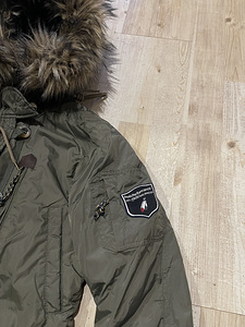 Peak Performance W Mildred Bronze parka S (7 foto / 9)