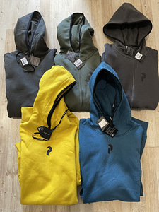 Мужские толстовки Peak Performance. Новый (4 фото из 10)