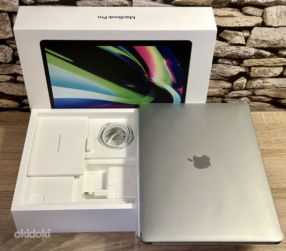 Apple Macbook Pro 13 M1 8/256GB SWE как новый! (фото #2)