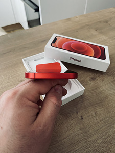 iPhone 12 64 GB Product RED (7 foto / 10)