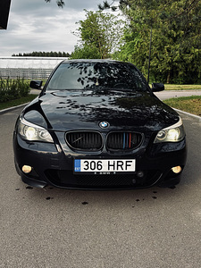 BMW 530 M-Pakett (2 foto / 15)