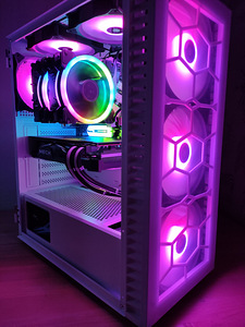 UUS! Mänguriarvuti RX6700XT 8GB/RYZEN5 5600/32GB DDR4/1TB SS (1 foto / 10)