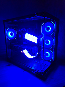 UUS! Mänguriarvuti RTX 3070/RYZEN 5 3500/32GB DDR4/500GB SSD (8 foto / 9)