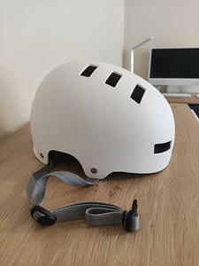 Bluegrass Superbold Helmet White Matte (Размер M)