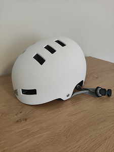 Bluegrass Superbold Helmet White Matte (Размер M) (2 фото из 9)