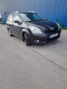 Toyota Corolla Verso 2.2 100 kw 2008 (3 foto / 7)