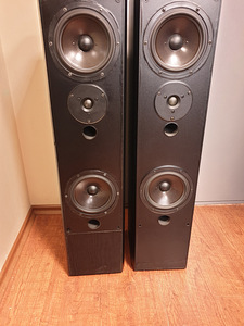 Revox MK V напольные колонки (3 фото из 3)