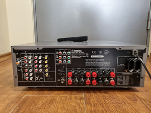 Yamaha RX-V450 Audio Video Receiver (3 foto / 3)