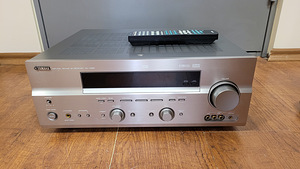 Yamaha RX-V559 Audio Video Receiver
