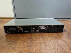 Kenwood KT-31L AM/FM Stereo Tuner (3 foto / 3)