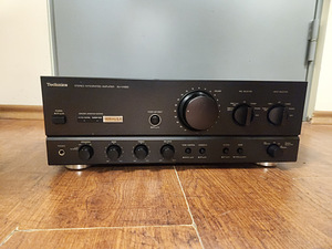 Technics SU-VX820 Stereo Integrated Amplifier  			