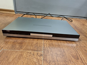 Harman Kardon DVD27 DVD/CD/VCD/MP3 Player (2 foto / 3)
