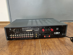 NAD 705 Stereo HiFi AM/FM Receiver (3 foto / 3)