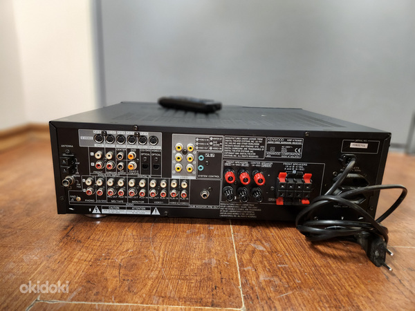 Kenwood KRF-V7030D Audio Video Surround Receiver (foto #4)