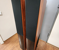 JAMO S 608 floorstanding stereo speakers