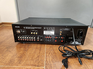 Philips FR751 Dolby Prologic Audio Video Receiver (3 foto / 3)