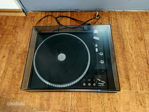 Thorens TD105 MK II 2-Speed Belt-Drive Turntable