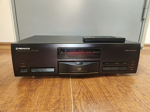 Pioneer PD-S703 Stereo Compact Disc Player (1 foto / 3)