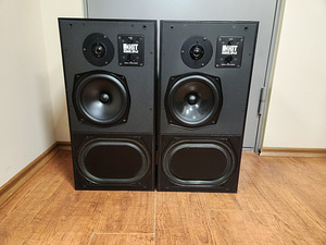 KEF Model 104 AB HiFi Loudspeaker System  			