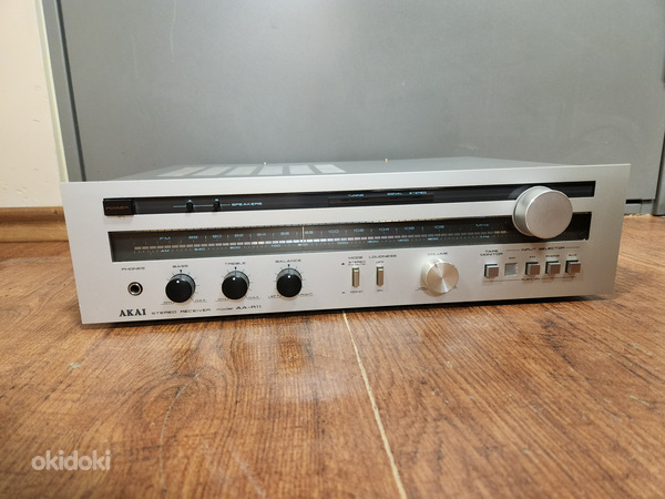 Akai AA-R11 AM/FM Stereo Receiver